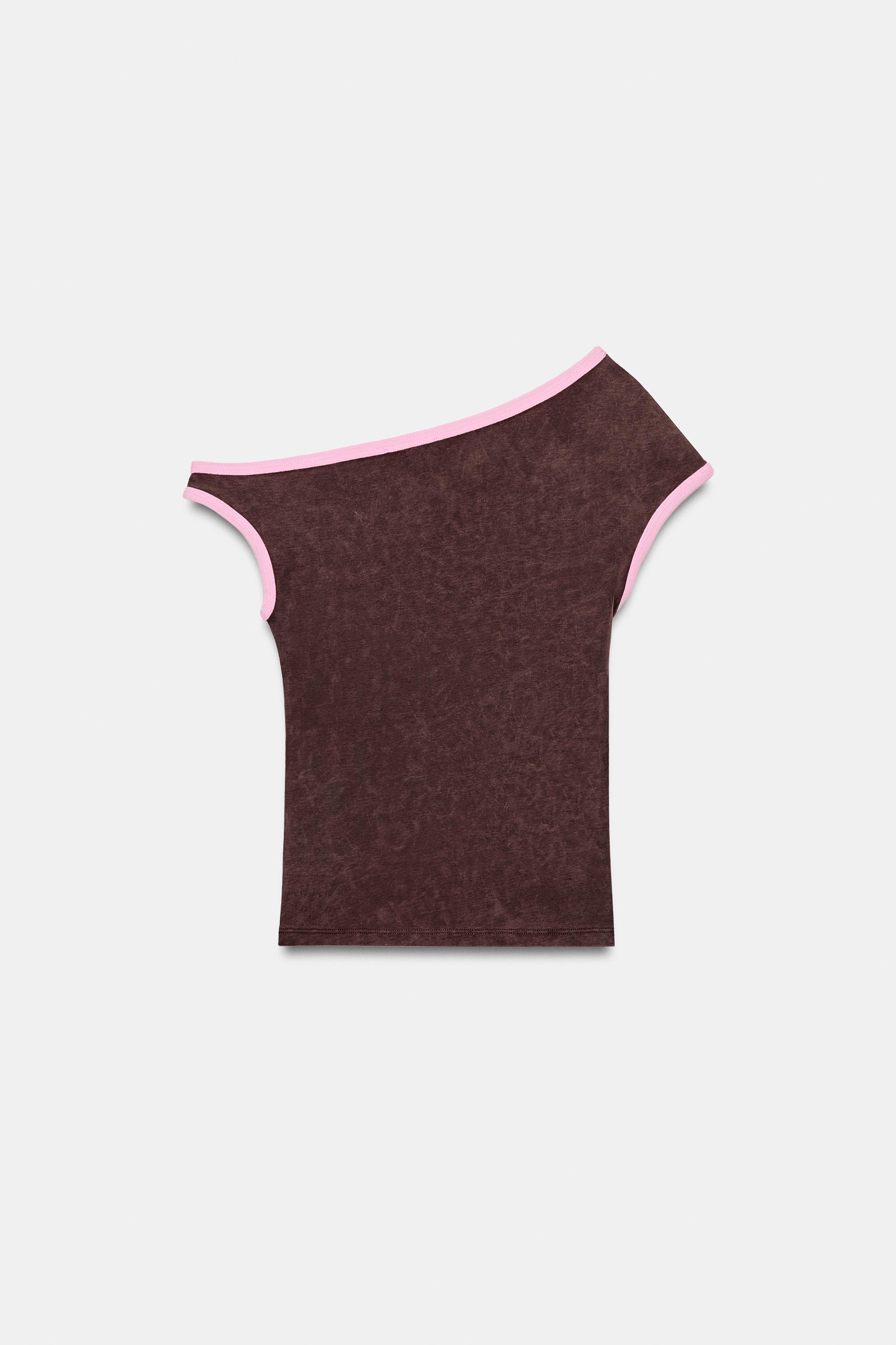 ASYMMETRIC STUD TEXT T-SHIRT